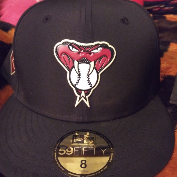 Caps - Picture 3 of 8